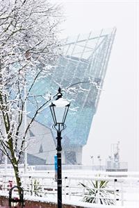 9_The Deep in snow_Attractions_2010_Hull.jpg